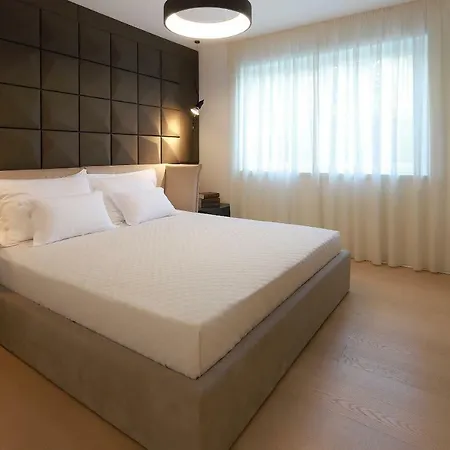 Designed With Swimming Pool Near The Opatija