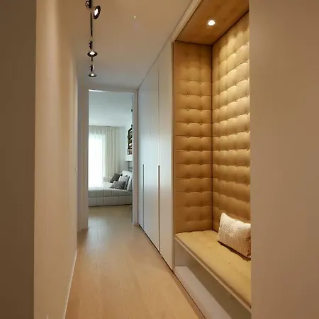 Apartment Designed With Swimming Pool Near The Opatija