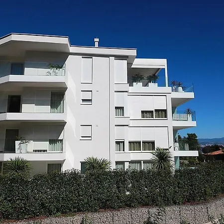 Designed With Swimming Pool Near The * Opatija